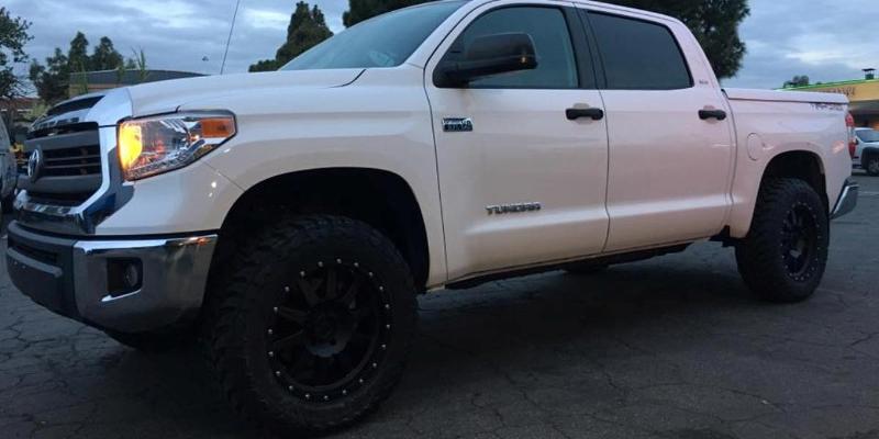  Toyota Tundra with Method Race Wheels MR301 The Standard